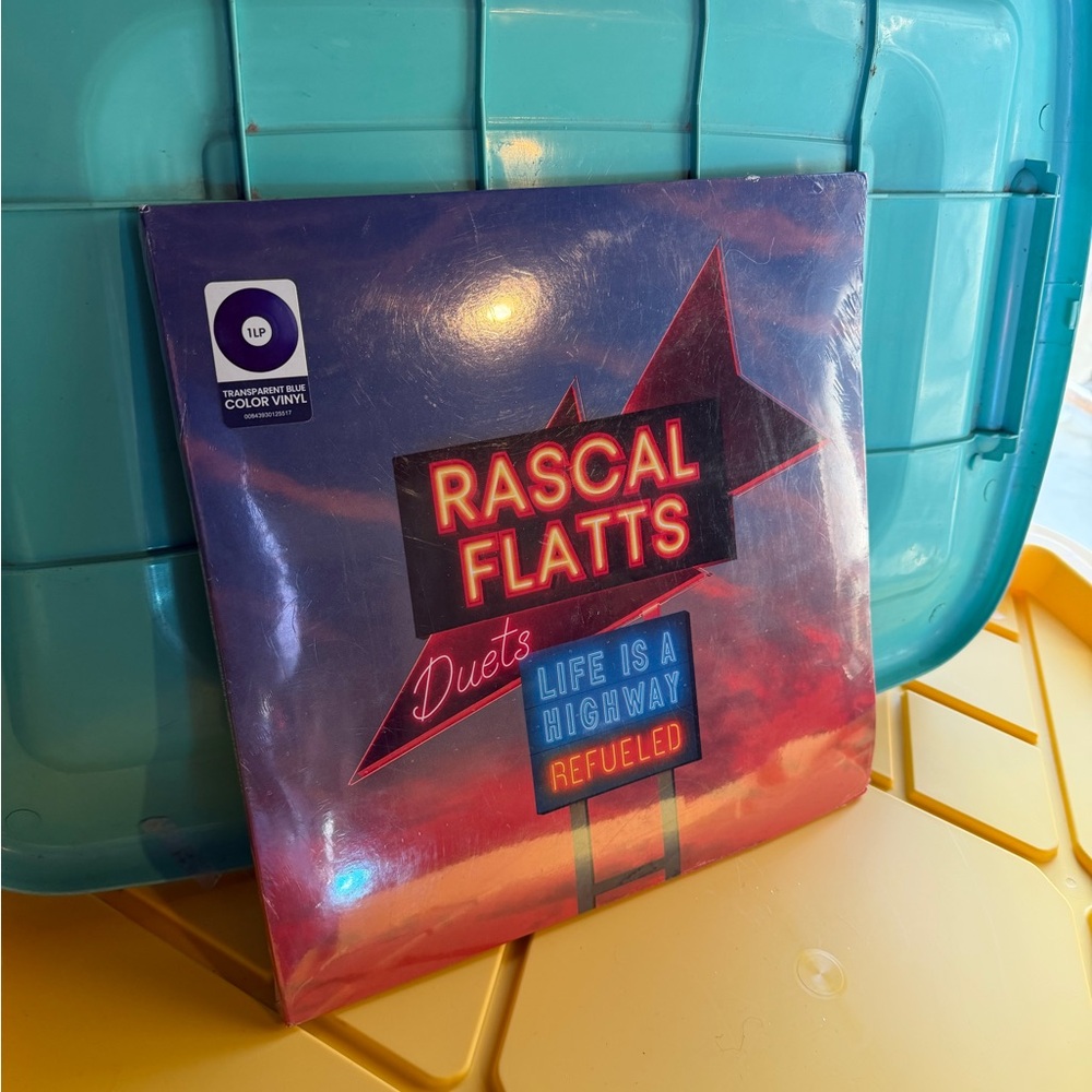 Rascal Flatts - Life Is A Highway: Refueled
Duets (Vinyl)